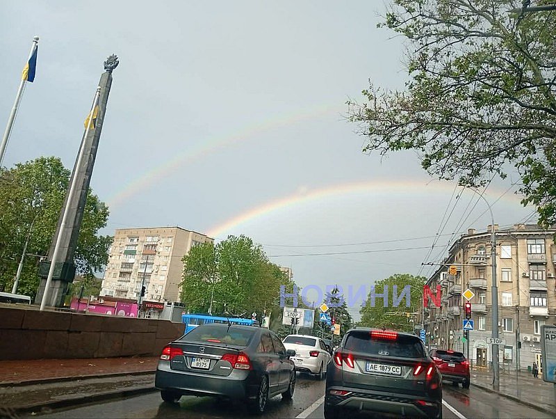 У небі над Миколаєвом зявилася подвійна веселка (фото) У небі над Миколаєвом з\