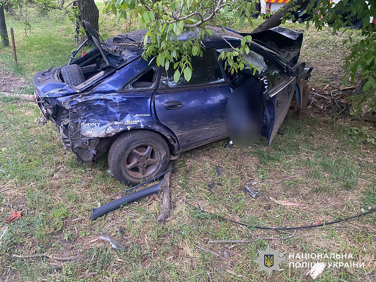 В Николаевской области смертельное ДТП: погибла пассажирка, водитель Mazda госпитализирован В Николаевской области смертельное ДТП: погибла пассажирка, водитель Mazda госпитализирован