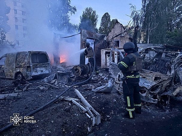 Возросло количество жертв и пострадавших после массированной атаки РФ в Киеве Возросло количество жертв и пострадавших после массированной атаки РФ в Киеве