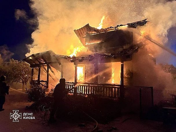Возросло количество жертв и пострадавших после массированной атаки РФ в Киеве Возросло количество жертв и пострадавших после массированной атаки РФ в Киеве