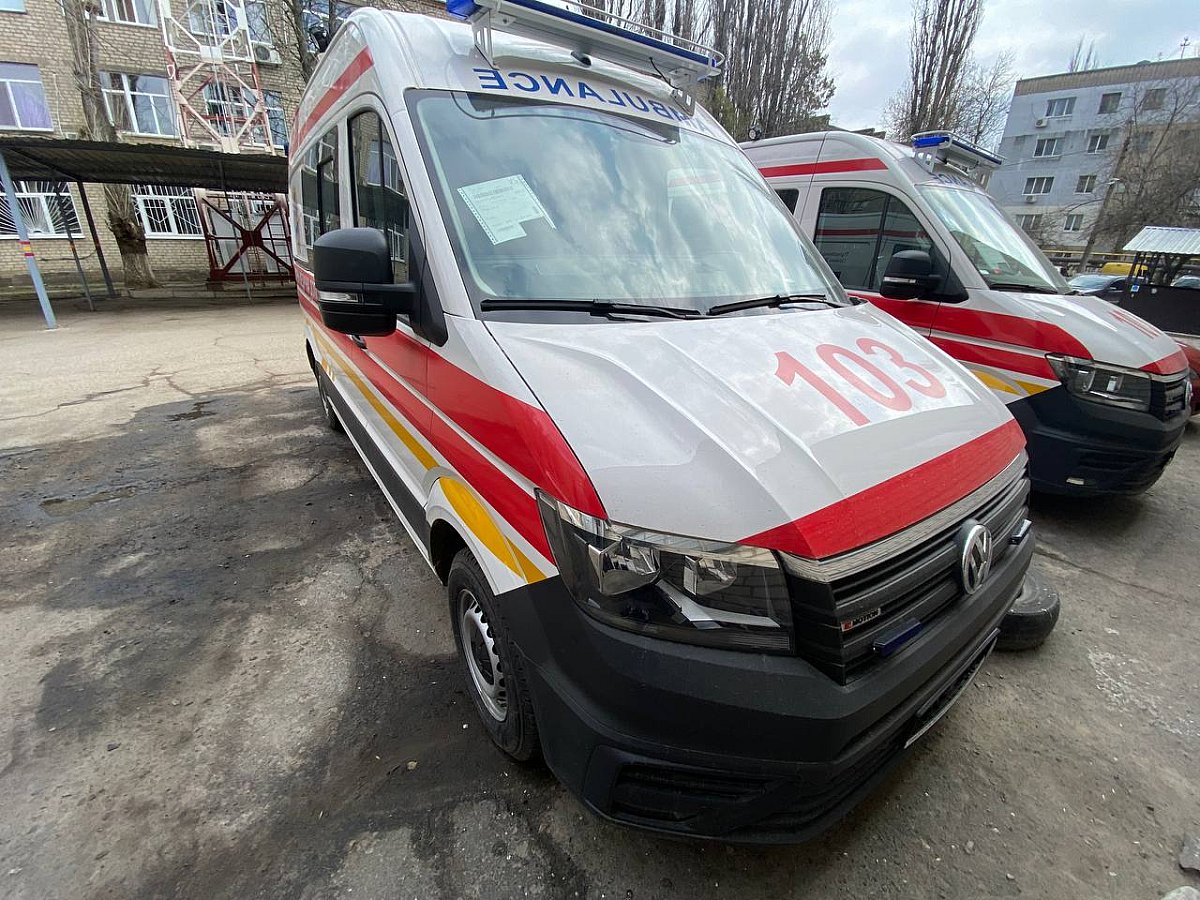 Враг FPV-дроном атаковал общину под Николаевом: пострадал мужчина, поврежден автомобиль Враг FPV-дроном атаковал общину под Николаевом: пострадал мужчина, поврежден автомобиль