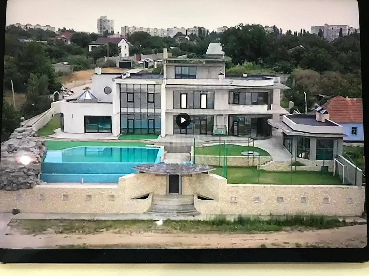 В Николаеве продают SPA-комплекс за 600 тысяч долларов (фото) В Николаеве продают SPA-комплекс за 600 тысяч долларов (фото)