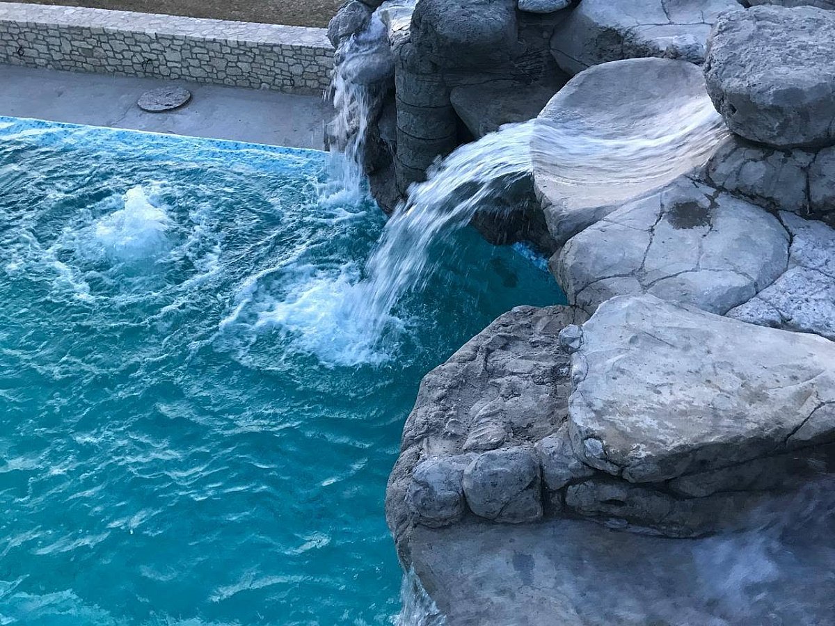 В Николаеве продают SPA-комплекс за 600 тысяч долларов (фото) В Николаеве продают SPA-комплекс за 600 тысяч долларов (фото)