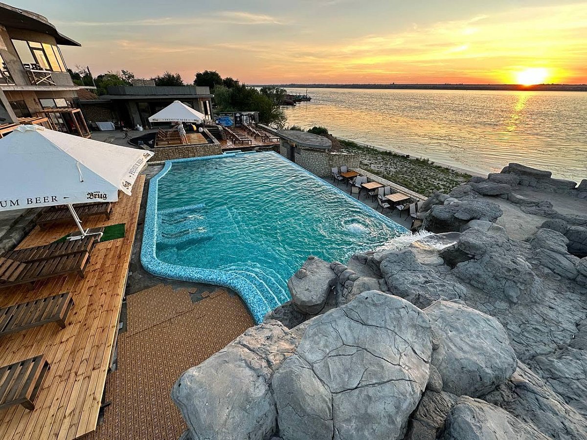 В Николаеве продают SPA-комплекс за 600 тысяч долларов (фото) В Николаеве продают SPA-комплекс за 600 тысяч долларов (фото)