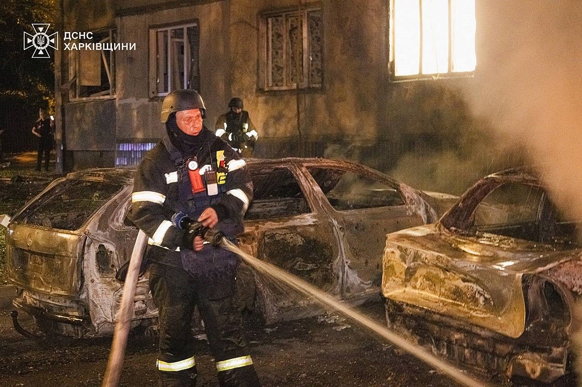 Ночью Харьковщина подверглась массированной атаке дронов: есть погибшие и пострадавшие Ночью Харьковщина подверглась массированной атаке дронов: есть погибшие и пострадавшие