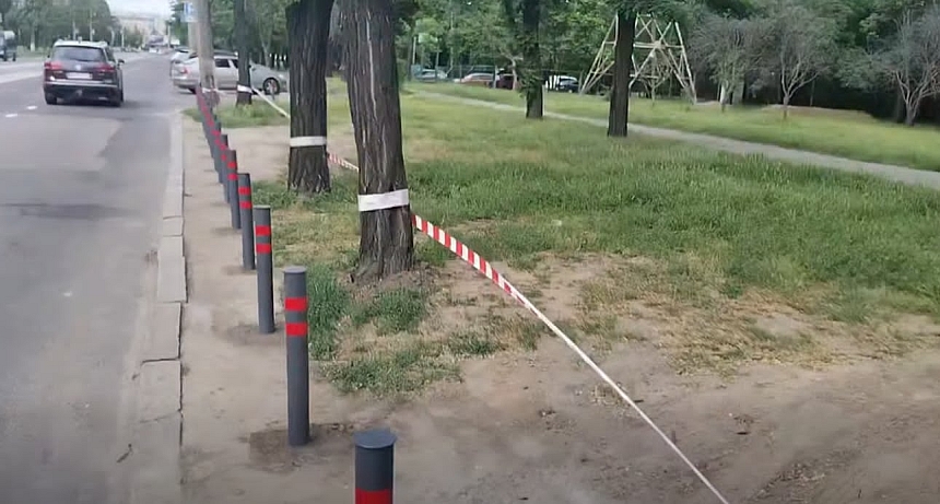 У зоопарку в Миколаєві з\ У зоопарку в Миколаєві з\