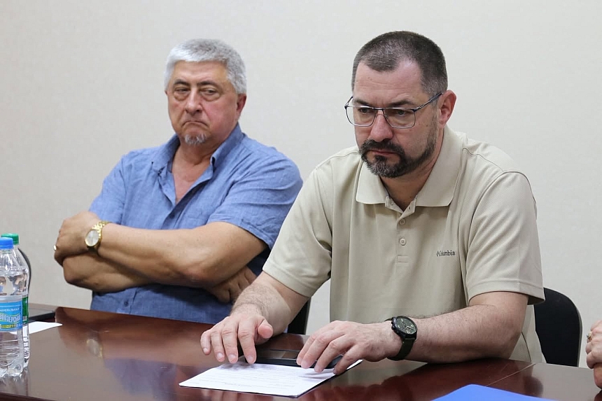 У обласній раді обговорили питання розвитку системи охорони здоров’я Миколаївщини У обласній раді обговорили питання розвитку системи охорони здоров’я Миколаївщини