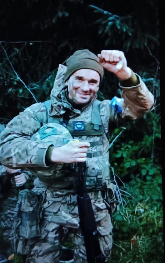 На Николаевщине прощаются с защитником Украины Олегом Ивановым На Николаевщине прощаются с защитником Украины Олегом Ивановым