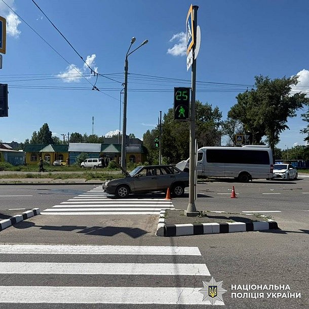 ДТП в Харькове: пострадали шесть человек, среди них трое детей ДТП в Харькове: пострадали шесть человек, среди них трое детей