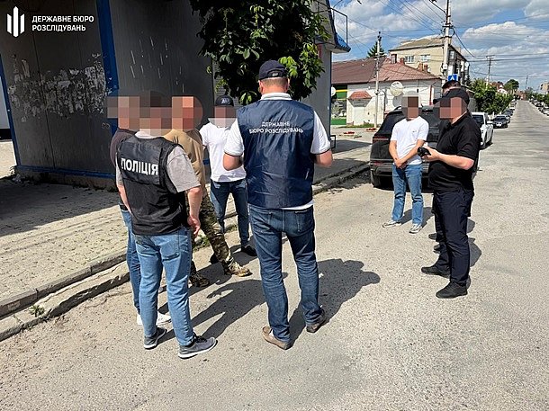 Підполковник ТЦК видаляв із «Оберега»: скільки за це вимагав Підполковник ТЦК видаляв із «Оберега»: скільки за це вимагав
