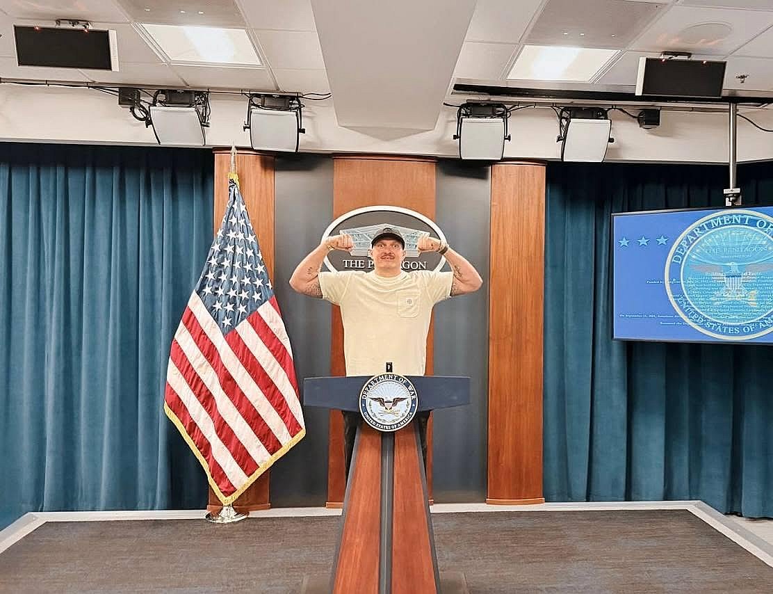 Усик встретился с Трампом в Белом доме: фото появилось в сети. ОБНОВЛЕНО Усик встретился с Трампом в Белом доме: фото появилось в сети. ОБНОВЛЕНО