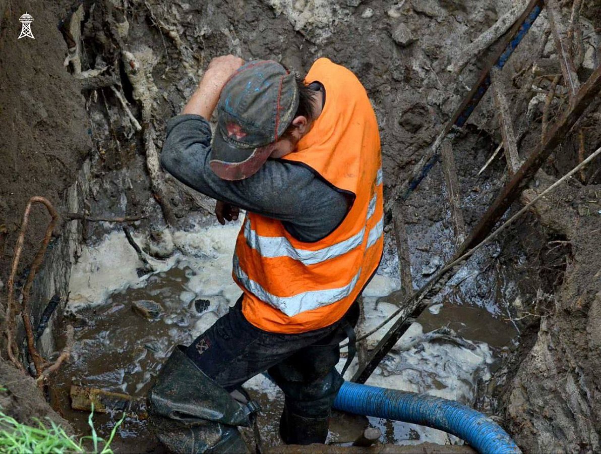 В Николаеве из-за аварии без воды остались госпиталь и насосная станция В Николаеве из-за аварии без воды остались госпиталь и насосная станция