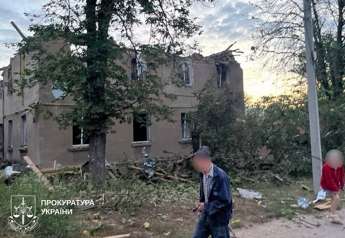 В Харькове и области разрушены дома и предприятия: два человека погибли, 13 пострадали В Харькове и области разрушены дома и предприятия: два человека погибли, 13 пострадали