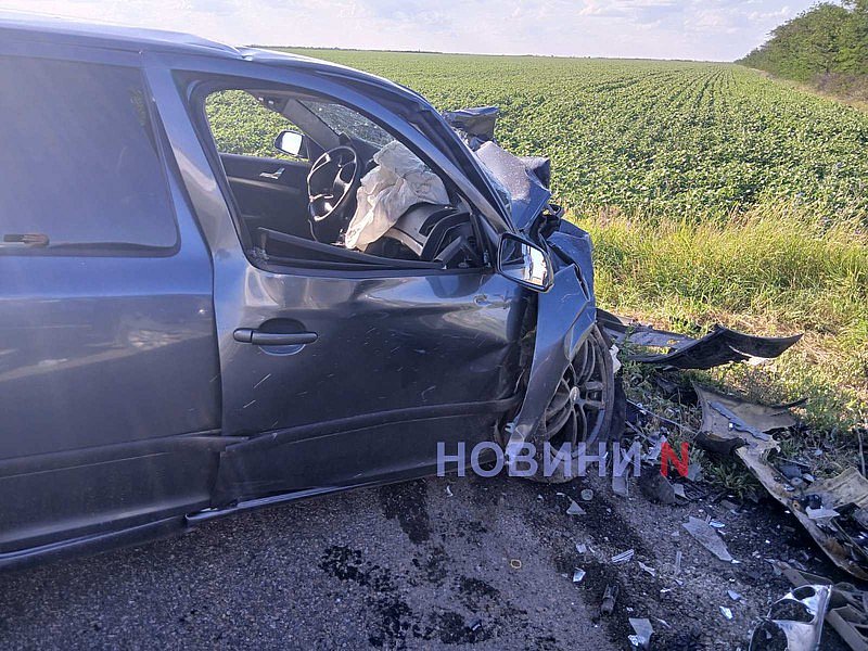 Серьезное ДТП под Николаевом: пострадавших госпитализировали Серьезное ДТП под Николаевом: пострадавших госпитализировали
