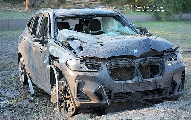 На Запорожье сбросили авиабомбы: погибли люди На Запорожье сбросили авиабомбы: погибли люди