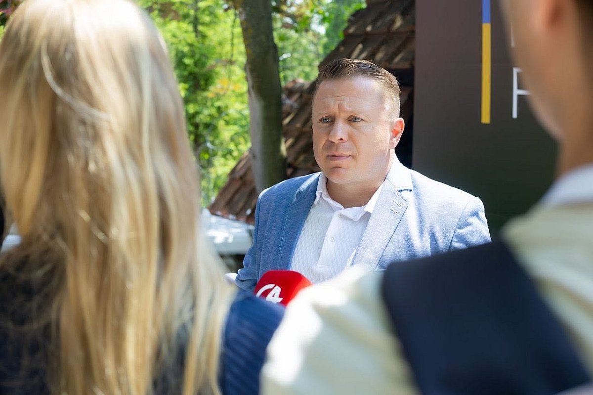 Стійкість України в умовах війни: у Чернівцях відбувся Форум економічної стійкості Стійкість України в умовах війни: у Чернівцях відбувся Форум економічної стійкості