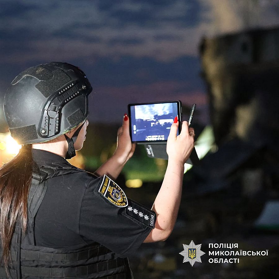 Друга атака на АЗС у Миколаївській області: поліція опублікувала фото та деталі Друга атака на АЗС у Миколаївській області: поліція опублікувала фото та деталі