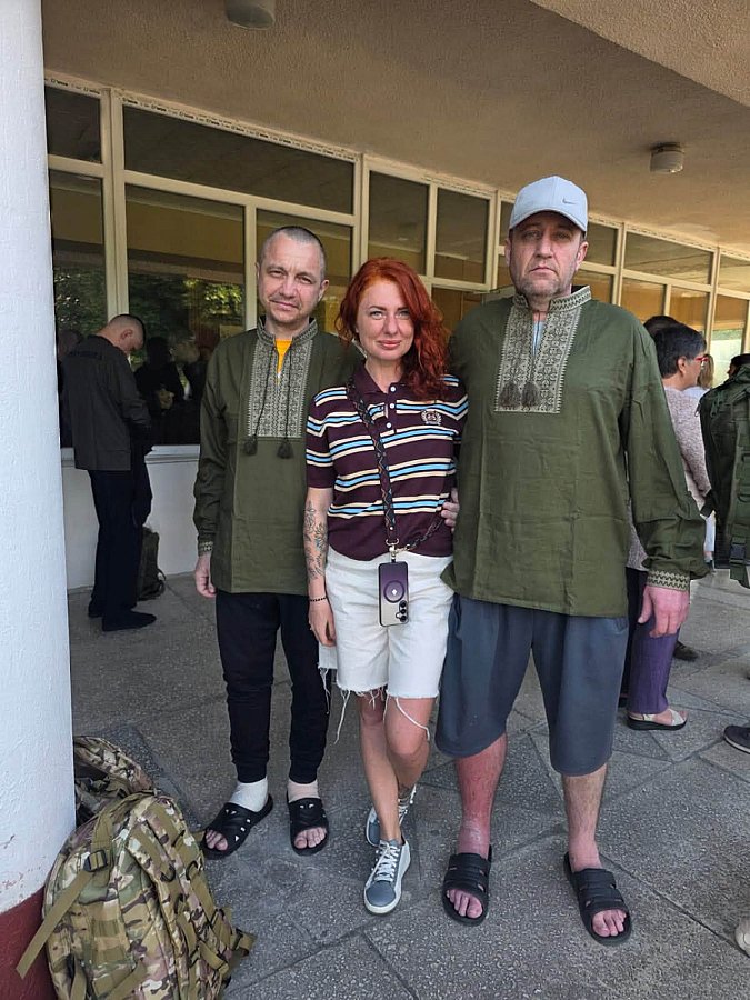 Николаевщина встретила 33 военных, освобожденных в рамках обмена пленными Николаевщина встретила 33 военных, освобожденных в рамках обмена пленными