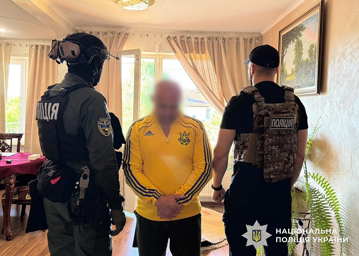 Украина, Чехия и Словакия ликвидировали международный канал поставок кокаина и метамфетамина Украина, Чехия и Словакия ликвидировали международный канал поставок кокаина и метамфетамина