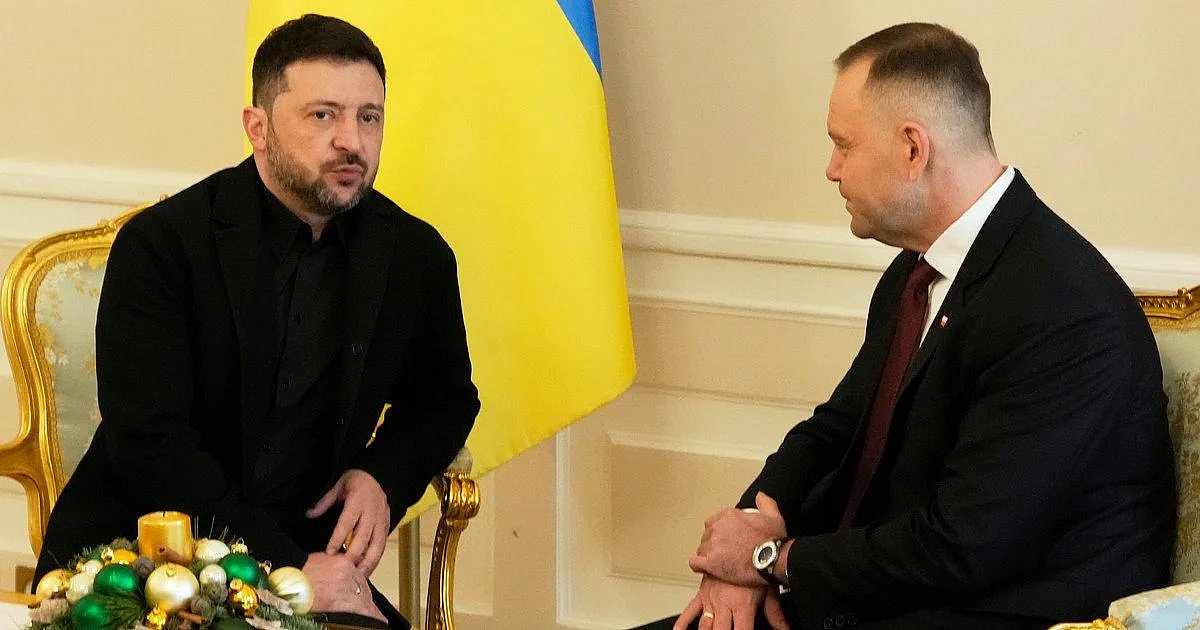 Зеленский встретился с президентом Польши Зеленский встретился с президентом Польши