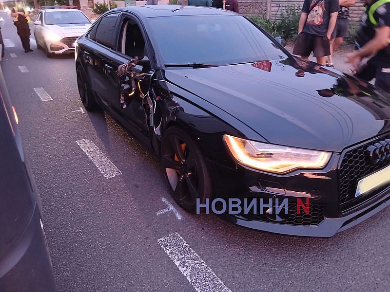 Фура и Audi столкнулись в Варваровке Фура и Audi столкнулись в Варваровке