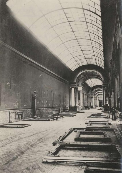 Заброшенный Лувр во время Второй мировой. ФОТО