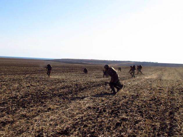 Морпехи показали, как улучшают боевую подготовку на плацдарме под Мариуполем. ФОТО 