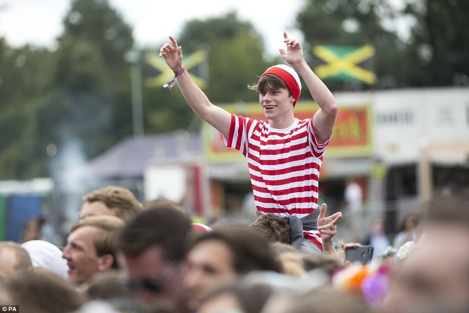 Как прошел музыкальный V Festival в Великобритании