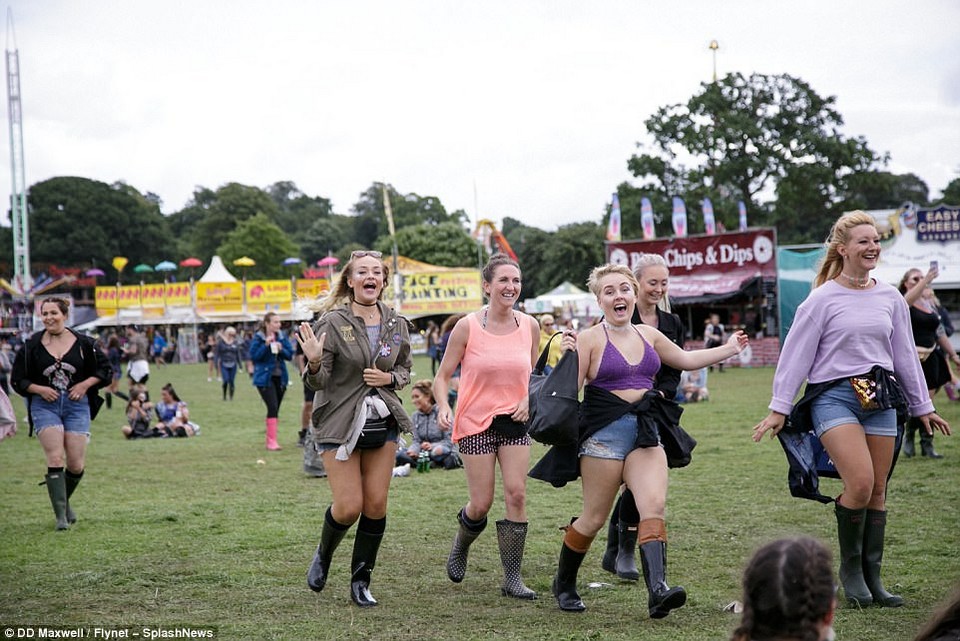 Как прошел музыкальный V Festival в Великобритании