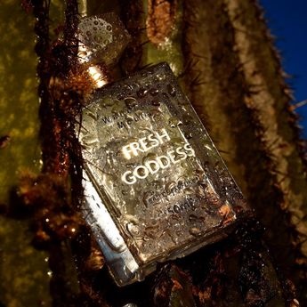 Модель создала парфюм со своим потом Модель создала парфюм со своим потом