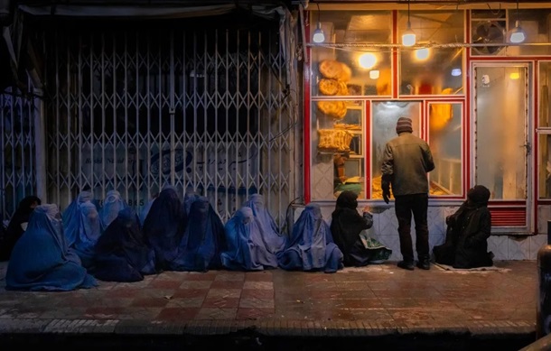 Знімок із Маріуполя отримав головну нагороду World Press Photo 2023 (ФОТО) Знімок із Маріуполя отримав головну нагороду World Press Photo 2023 (ФОТО)