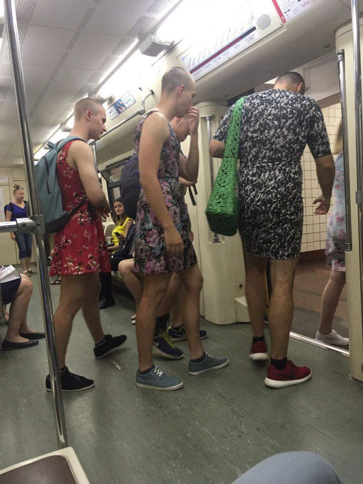 Люди, які підняли настрій усім у вагоні метро