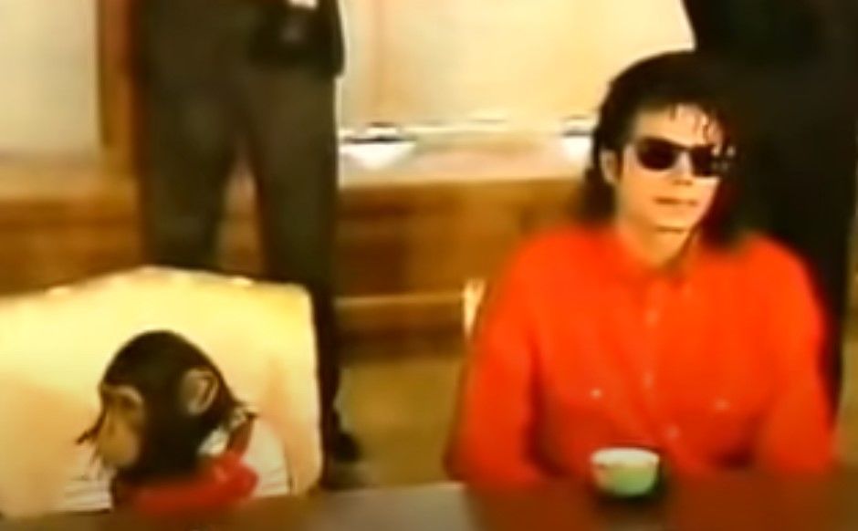 Майкл Джексон та Баблз / © скриншот з відео