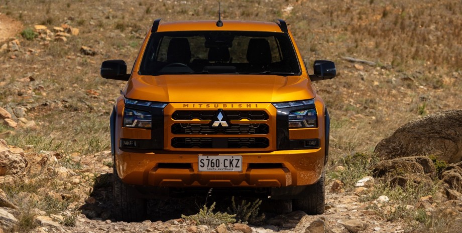 mitsubishi l200 mitsubishi l200, Mitsubishi Pajero Sport, новий Mitsubishi Pajero Sport