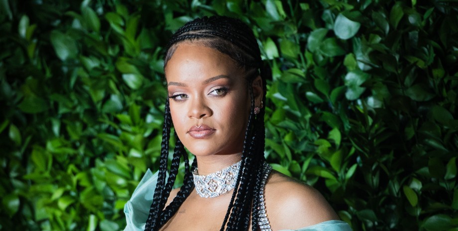 Ріанна на церемонії British Fashion Awards 2019 Ріанна на церемонії British Fashion Awards 2019