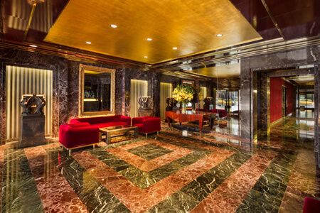 Апартаменти в золоті, курорти й гольф-клуби: якою нерухомістю володіє Трамп Апартаменти в золоті, курорти й гольф-клуби: якою нерухомістю володіє Трамп