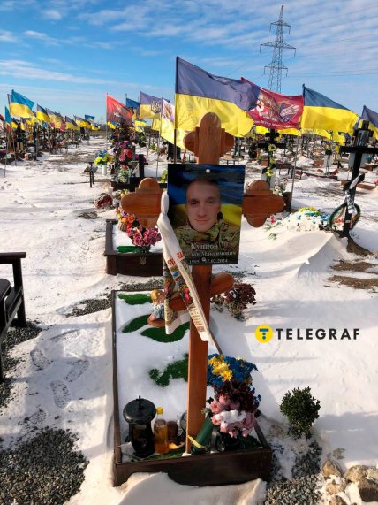 Сотні могил захисниць та захисників України. Як зараз виглядає Краснопільське кладовище у Дніпрі Сотні могил захисниць та захисників України. Як зараз виглядає Краснопільське кладовище у Дніпрі