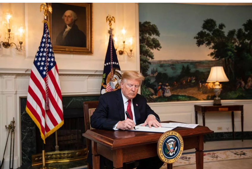 США хочуть освоїти Марс і отримати Гренландію: амбітні плани Трампа США хочуть освоїти Марс і отримати Гренландію: амбітні плани Трампа