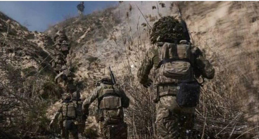 Вибухи на Кіровоградщині: в ОВА попередили цивільних про тактичні навчання ЗСУ Вибухи на Кіровоградщині: в ОВА попередили цивільних про тактичні навчання ЗСУ