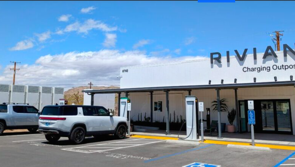 Rivian активно розширює свою мережу швидкої зарядки Adventure Network у США Rivian активно розширює свою мережу швидкої зарядки Adventure Network у США