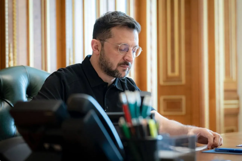 Зеленський і фон дер Ляєн обговорили вступ України в ЄС та відкриття кластерів Зеленський і фон дер Ляєн обговорили вступ України в ЄС та відкриття кластерів