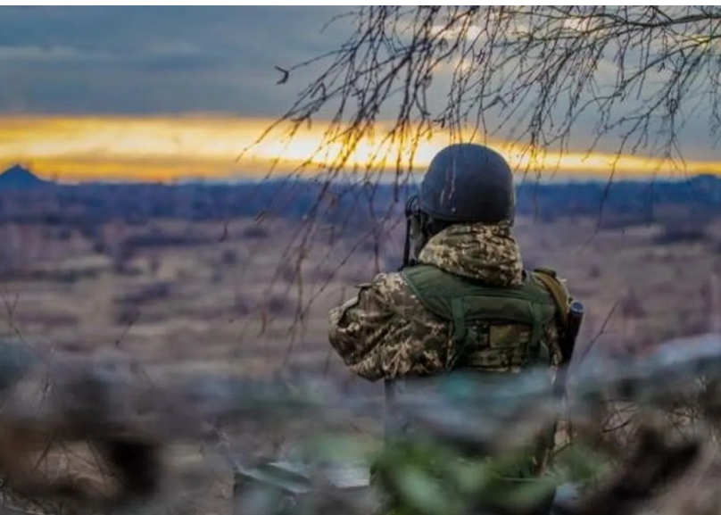 Україна наполягає на повному припиненні вогню, включно з фронтом і повітрям - Коваленко Україна наполягає на повному припиненні вогню, включно з фронтом і повітрям - Коваленко