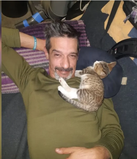 Син загиблого на війні Максима Неліпи не приїде на похорон батька: у чому причина Син загиблого на війні Максима Неліпи не приїде на похорон батька: у чому причина