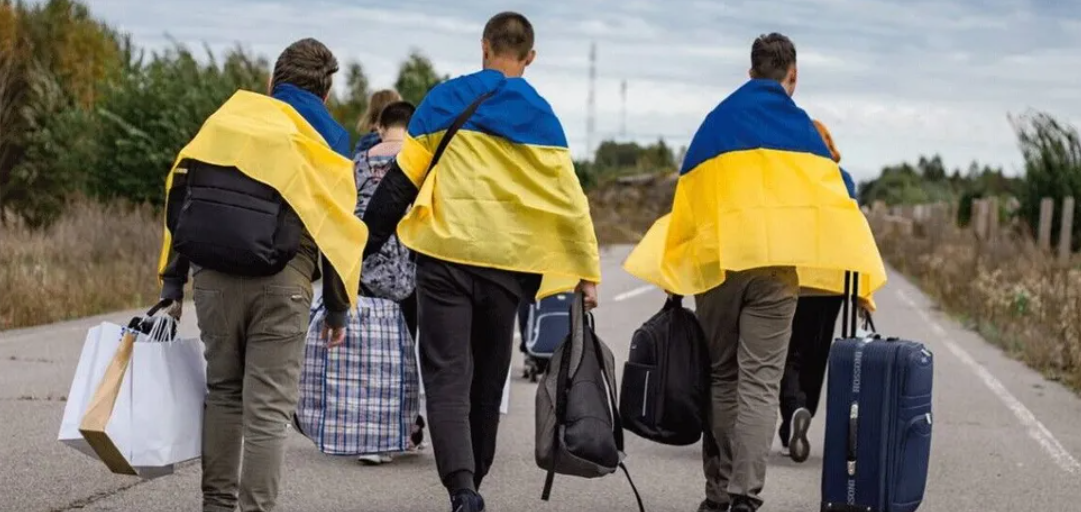 Для чоловіків віком до 24 років можуть зняти обмеження на виїзд за кордон: перспективи схвалення законопроєкту та проблеми, які він має вирішити Для чоловіків віком до 24 років можуть зняти обмеження на виїзд за кордон: перспективи схвалення законопроєкту та проблеми, які він має вирішити