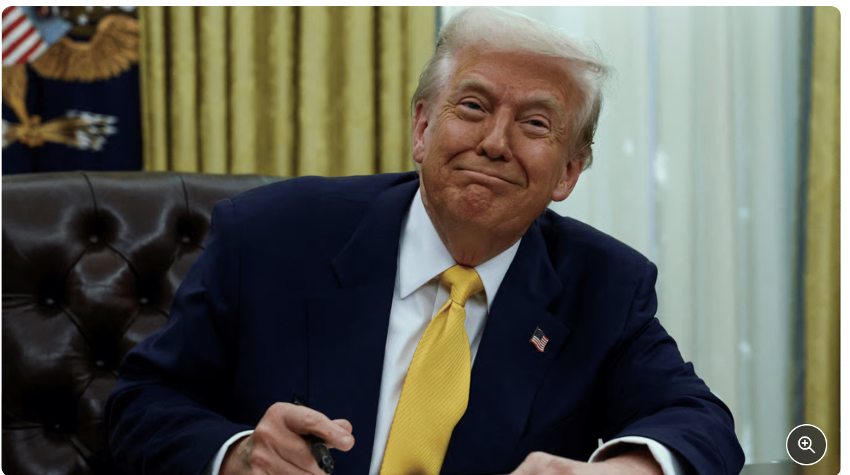 Трамп зняв з Сирії санкції — але є важливий виняток Трамп зняв з Сирії санкції — але є важливий виняток