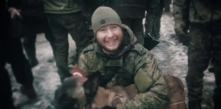 Утримував у підвалі понад 360 жителів Ягідного. Російського офіцера Кльона засудили до 12 років ув’язнення Утримував у підвалі понад 360 жителів Ягідного. Російського офіцера Кльона засудили до 12 років ув’язнення
