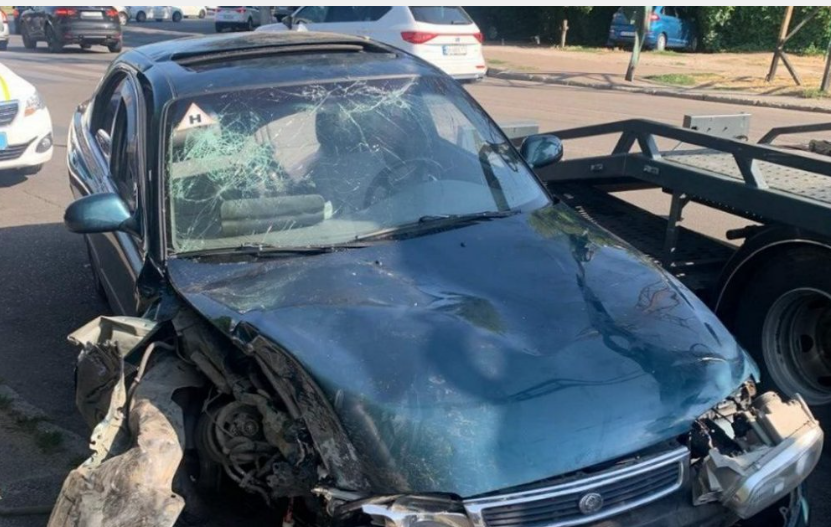 В Одесі неповнолітній у стані сп’яніння за кермом влетів у стовп (ФОТО) В Одесі неповнолітній у стані сп’яніння за кермом влетів у стовп (ФОТО)
