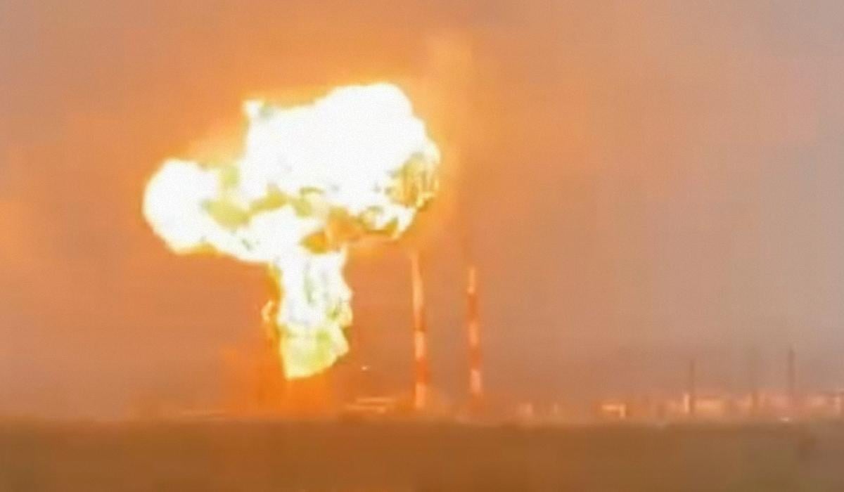Атаки України зупинили один з найпотужніших російських нафтових заводів / скріншот Атаки України зупинили один з найпотужніших російських нафтових заводів / скріншот