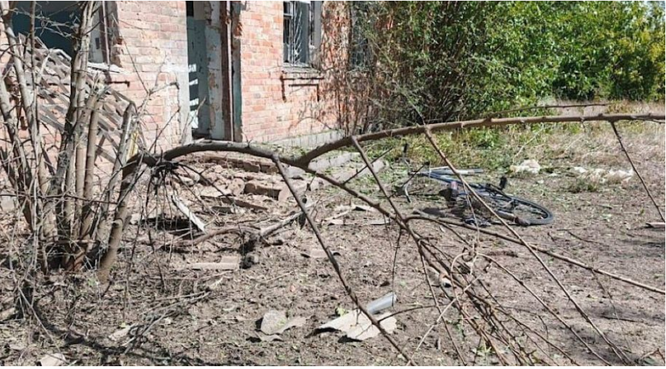 У поліції показали наслідки ворожих обстрілів чотирьох районів Дніпропетровщини (ФОТО) У поліції показали наслідки ворожих обстрілів чотирьох районів Дніпропетровщини (ФОТО)