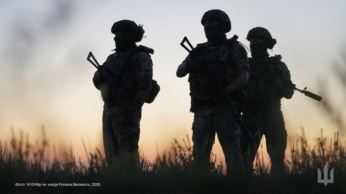 зсу, война, українські воїни / фото 14 окрема механізована бригада імені князя Романа Великого зсу, война, українські воїни / фото 14 окрема механізована бригада імені князя Романа Великого